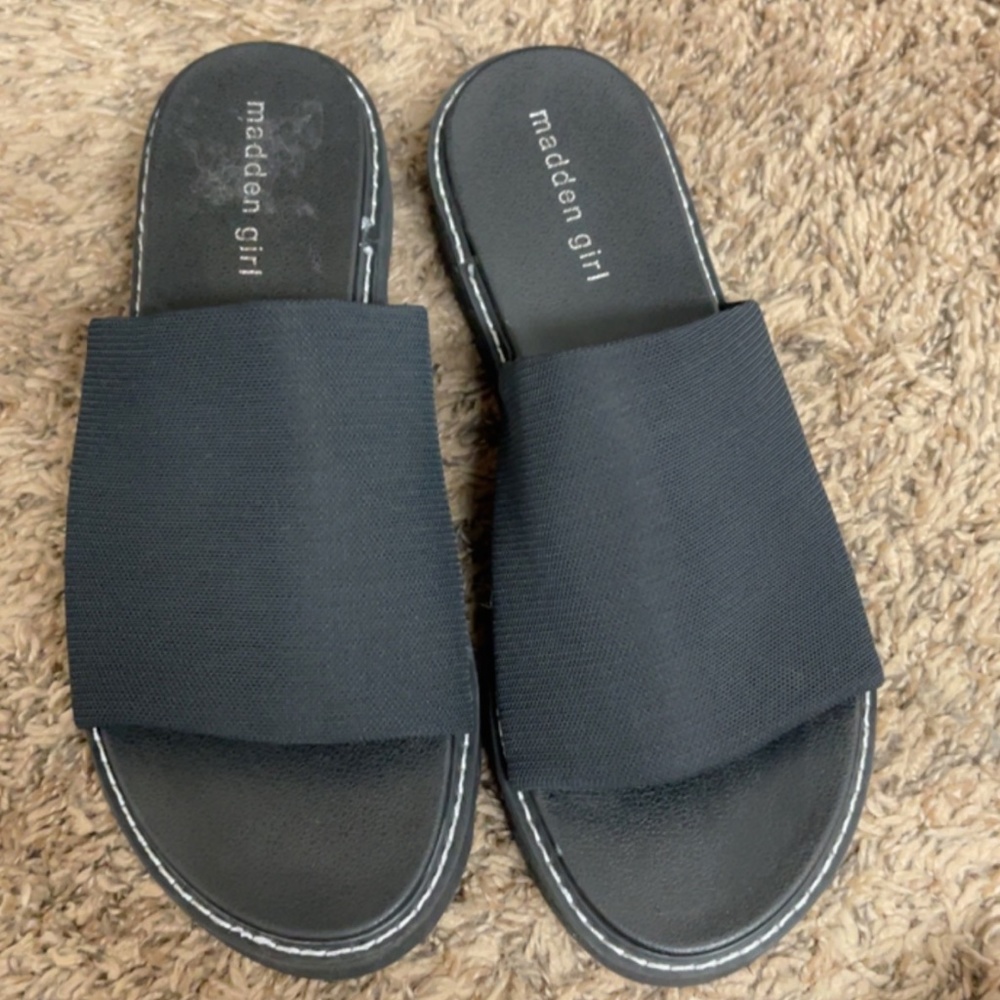 Madden girl sandals